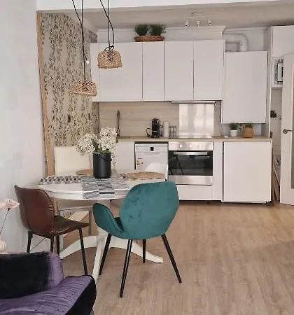 Apartamento Playa San Lorenzo 7 *